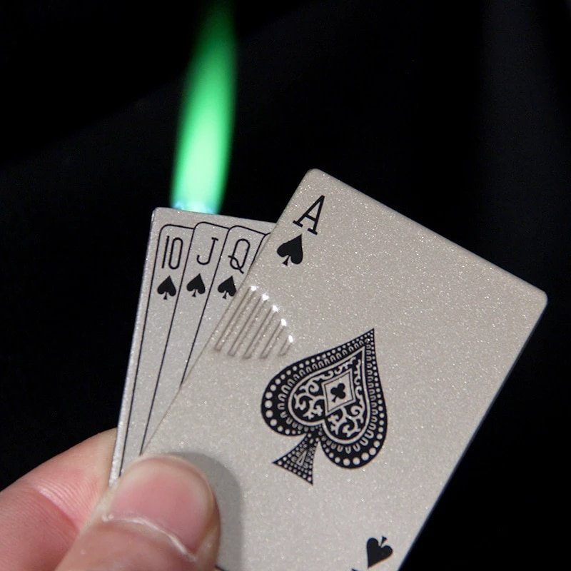 Briquet rechargeable jeu de cartes métallique haute qualité flamme d –  Super-bonplan